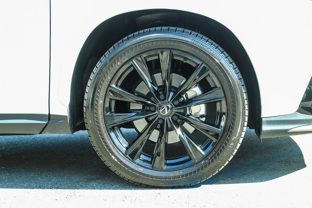 Thumbnail: 2024 Lexus ES - 6
