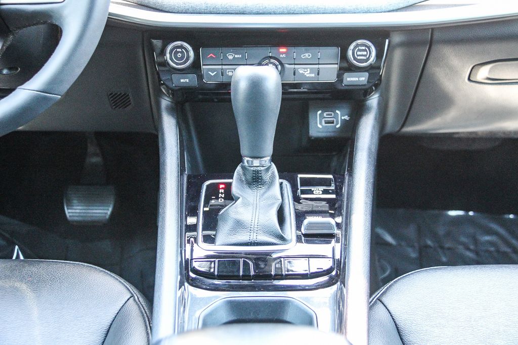 Thumbnail: 2024 Jeep Compass - 14
