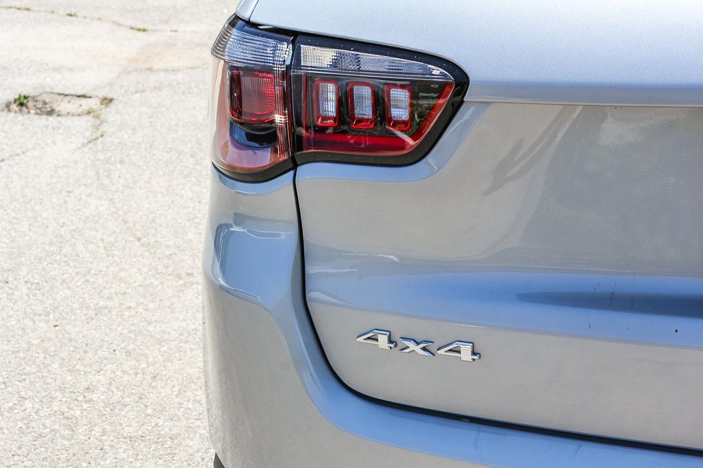 Thumbnail: 2024 Jeep Compass - 6