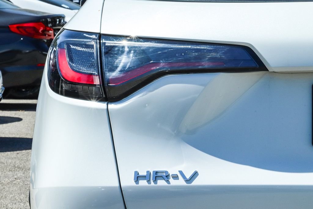 Thumbnail: 2024 Honda HR-V - 21