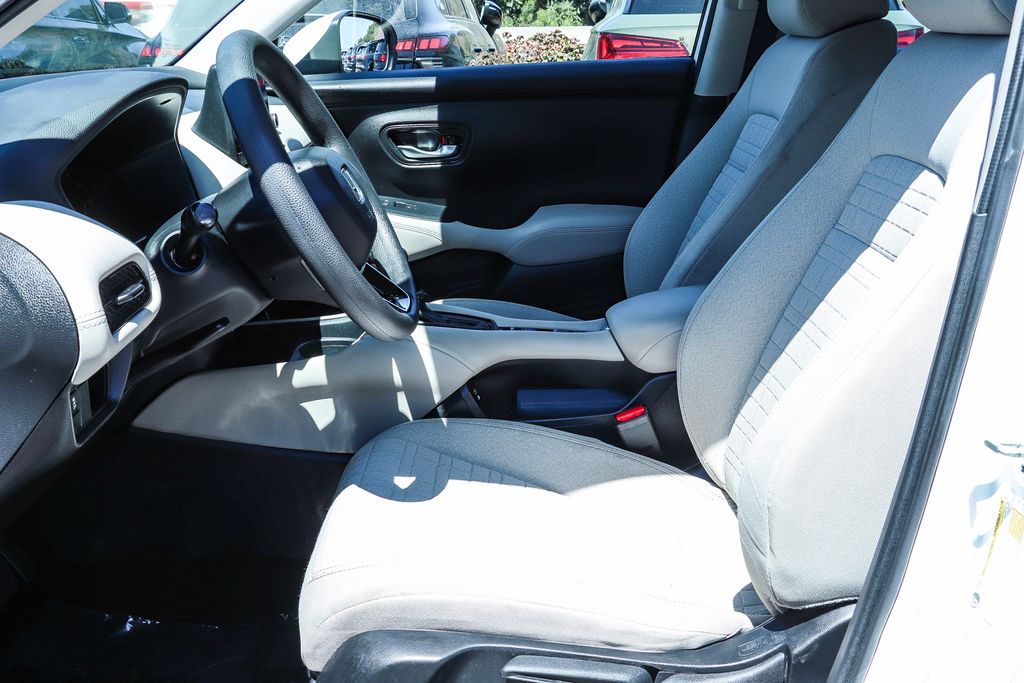 Thumbnail: 2024 Honda HR-V - 10