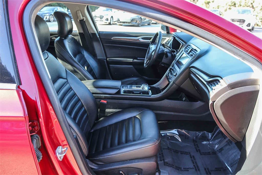 Thumbnail: 2019 Ford Fusion - 8