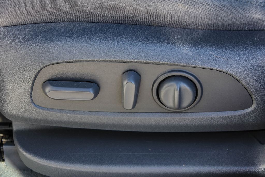 Thumbnail: 2022 Chevrolet Blazer - 24