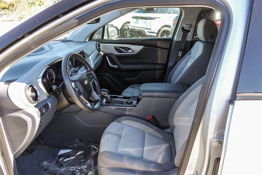 Thumbnail: 2022 Chevrolet Blazer - 10