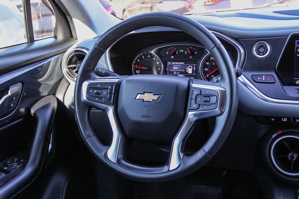 Thumbnail: 2022 Chevrolet Blazer - 8