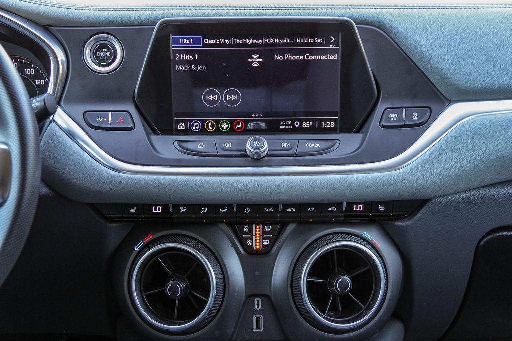 Thumbnail: 2022 Chevrolet Blazer - 12