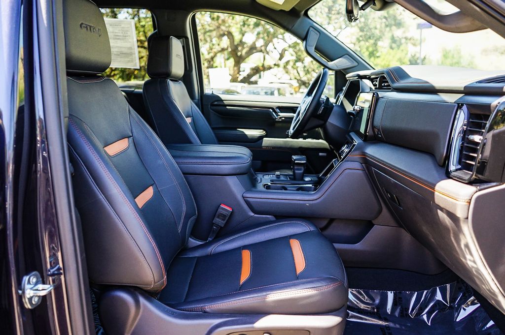 Thumbnail: 2023 GMC Sierra 1500 - 10