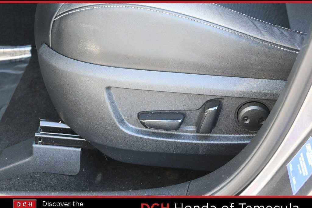 Thumbnail: 2021 INFINITI QX50 - 23