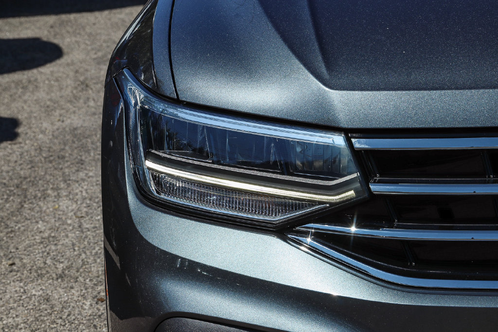 Thumbnail: 2023 Volkswagen Tiguan - 21