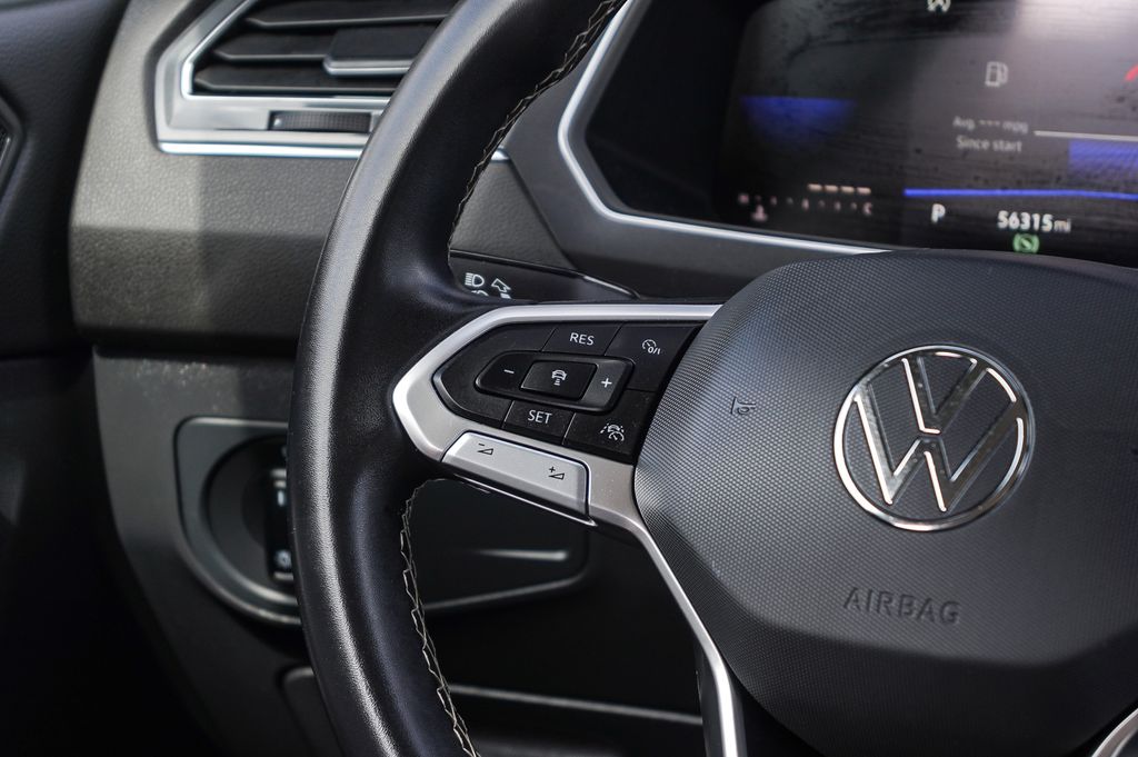 Thumbnail: 2023 Volkswagen Tiguan - 23