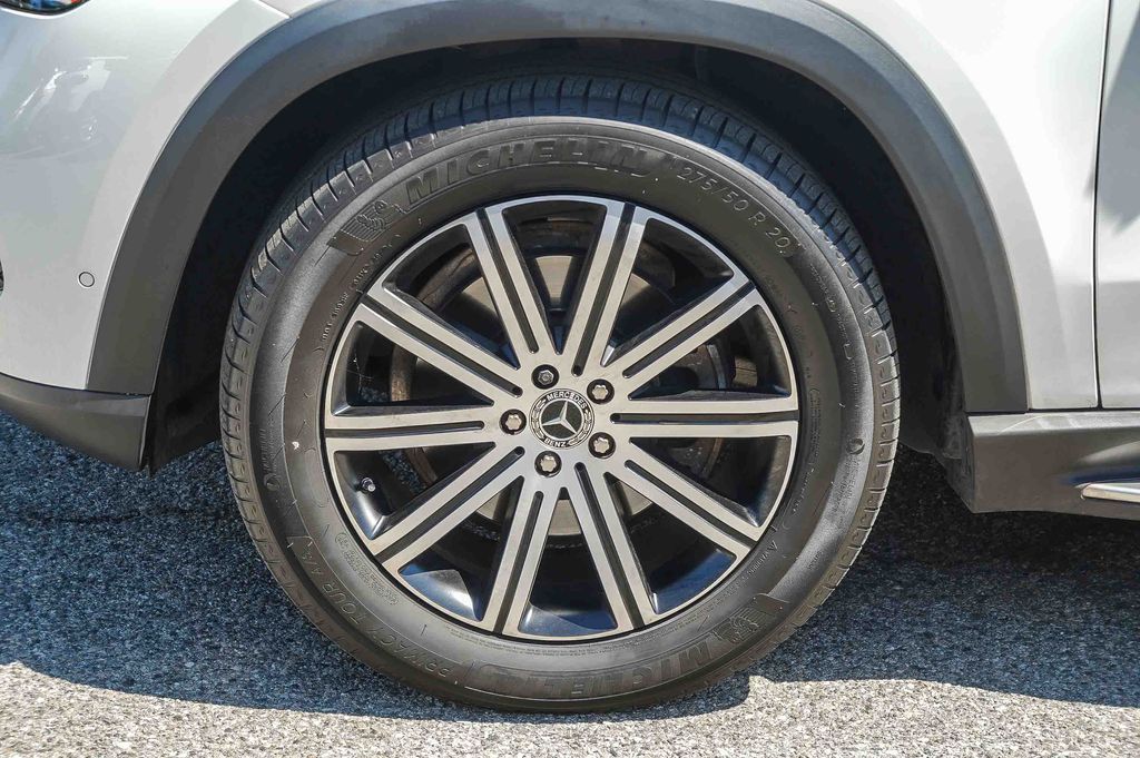 Thumbnail: 2024 Mercedes-Benz GLE - 7