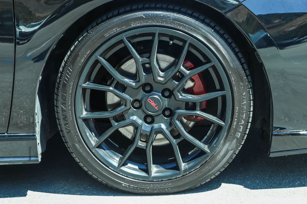 Thumbnail: 2022 Toyota Camry - 5