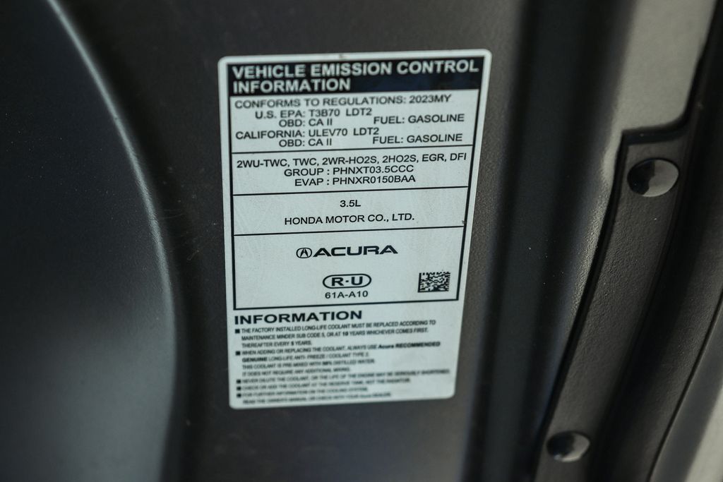 Thumbnail: 2023 Acura MDX - 18
