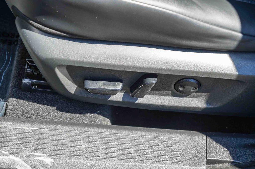 Thumbnail: 2021 Nissan Rogue - 27