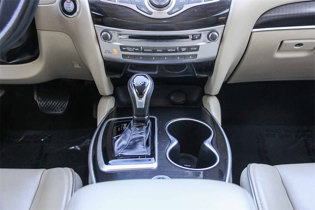 Thumbnail: 2017 INFINITI QX60 - 13