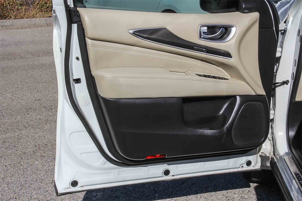 Thumbnail: 2017 INFINITI QX60 - 26