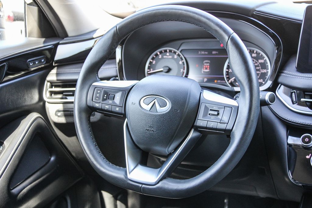 Thumbnail: 2024 INFINITI QX60 - 8