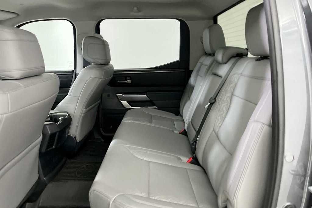 Thumbnail: 2023 Toyota Tundra - 9