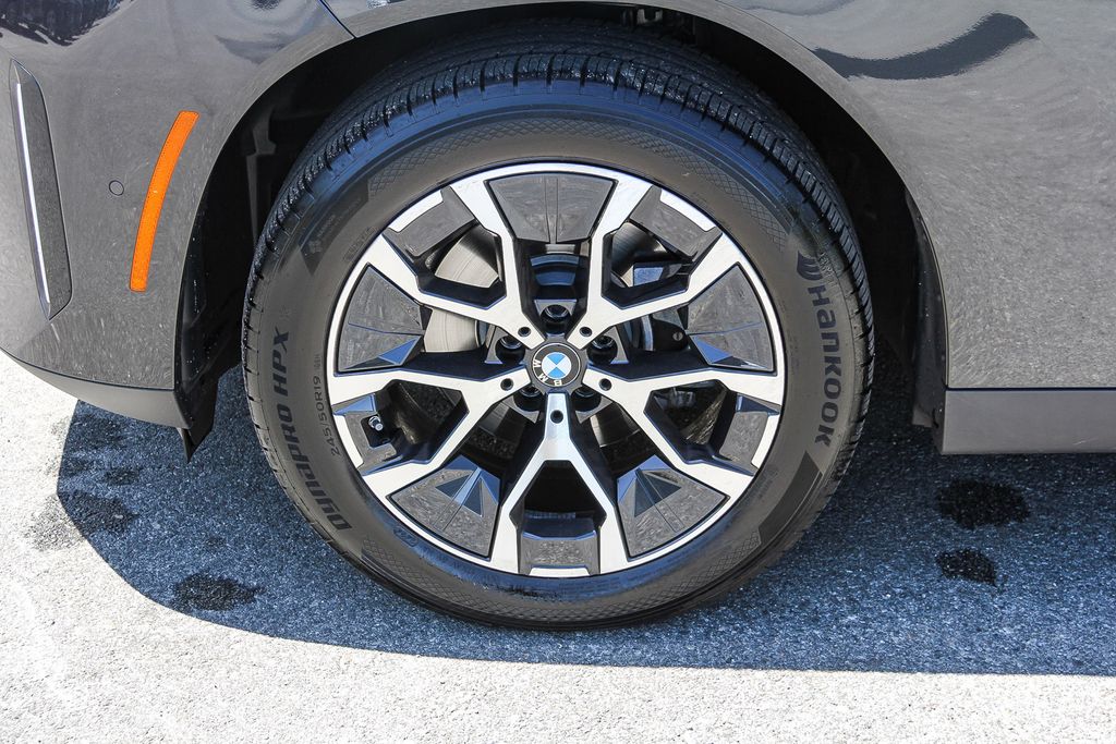 Thumbnail: 2025 BMW X3 - 6