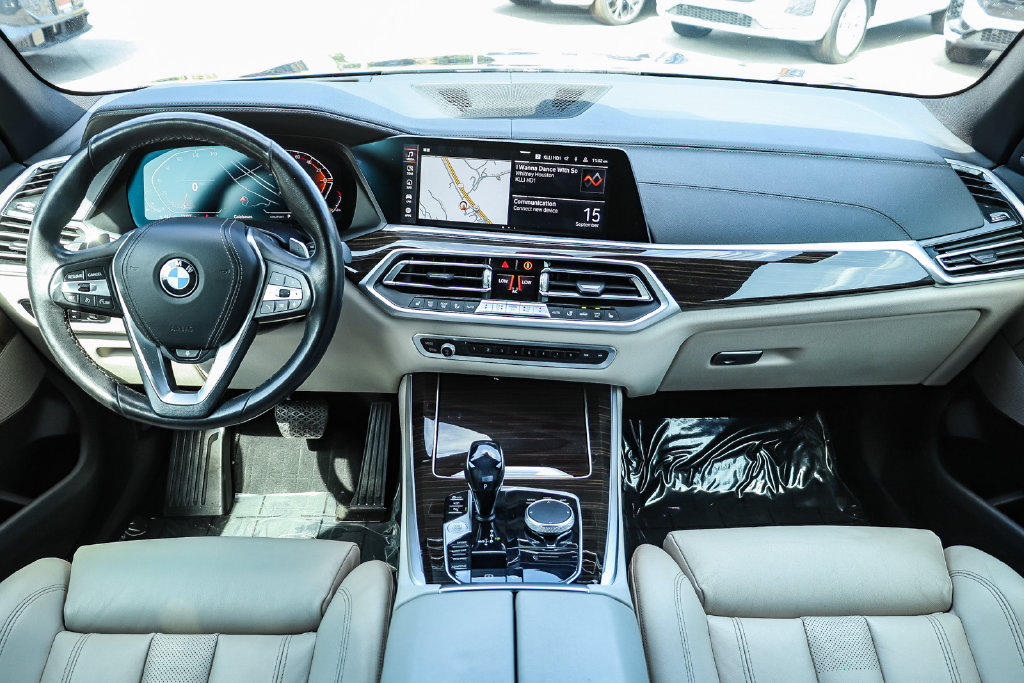 Thumbnail: 2021 BMW X5 - 2