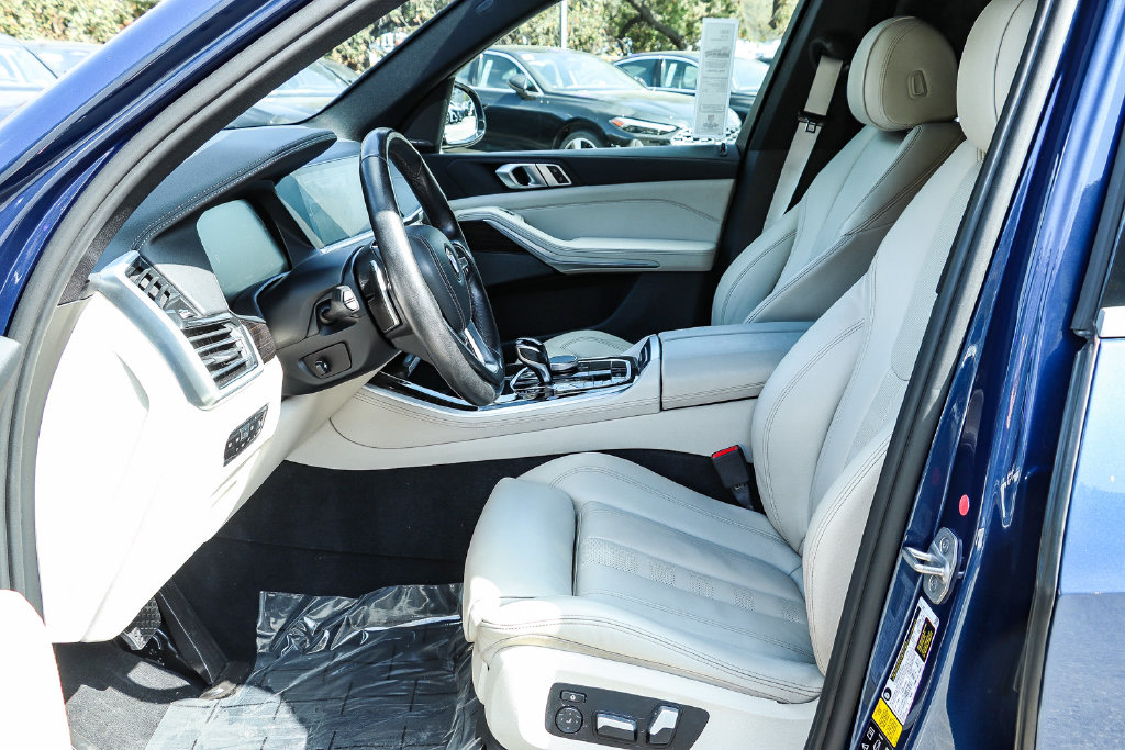 Thumbnail: 2021 BMW X5 - 10