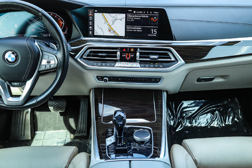 Thumbnail: 2021 BMW X5 - 8