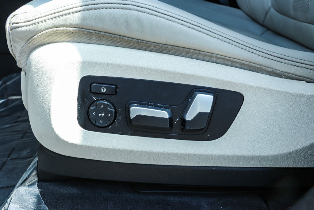 Thumbnail: 2021 BMW X5 - 25
