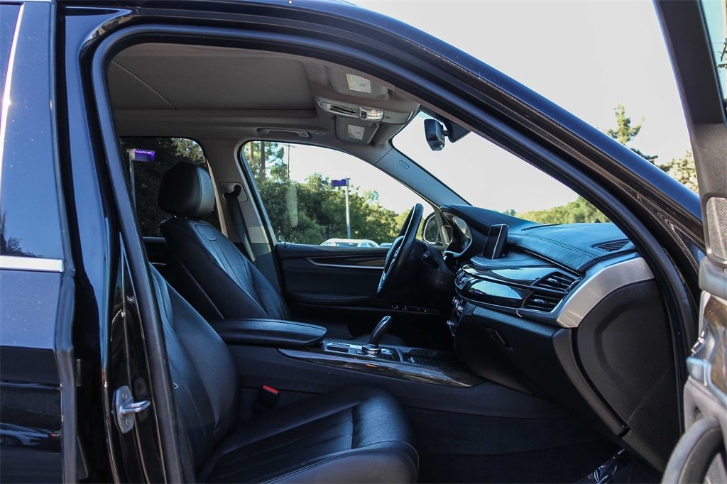 Thumbnail: 2016 BMW X5 - 9