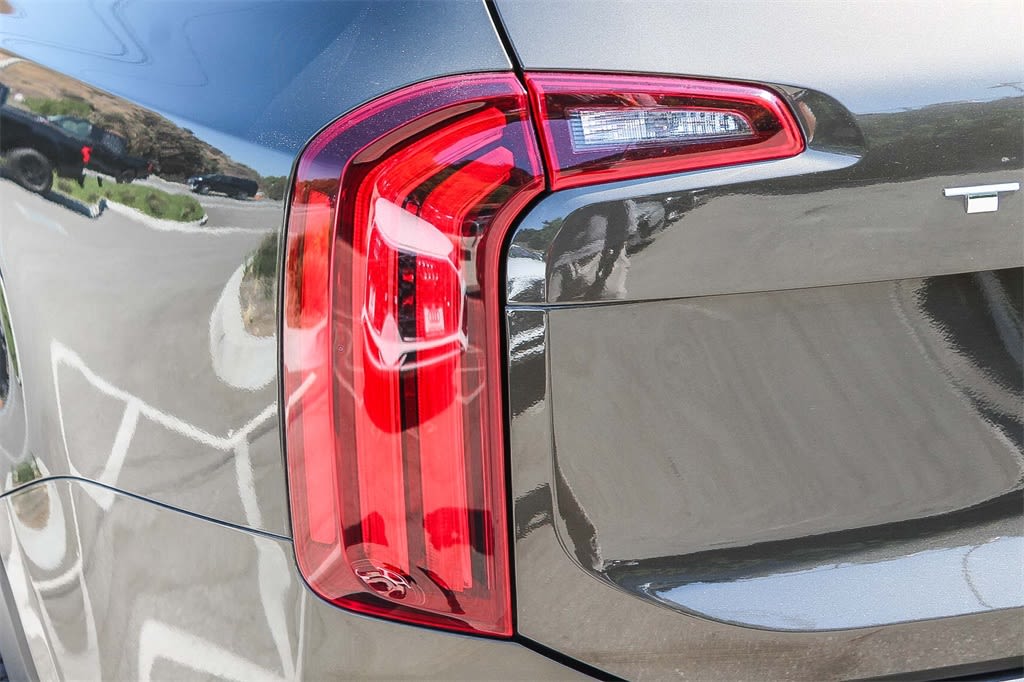 Thumbnail: 2020 Kia Telluride - 20