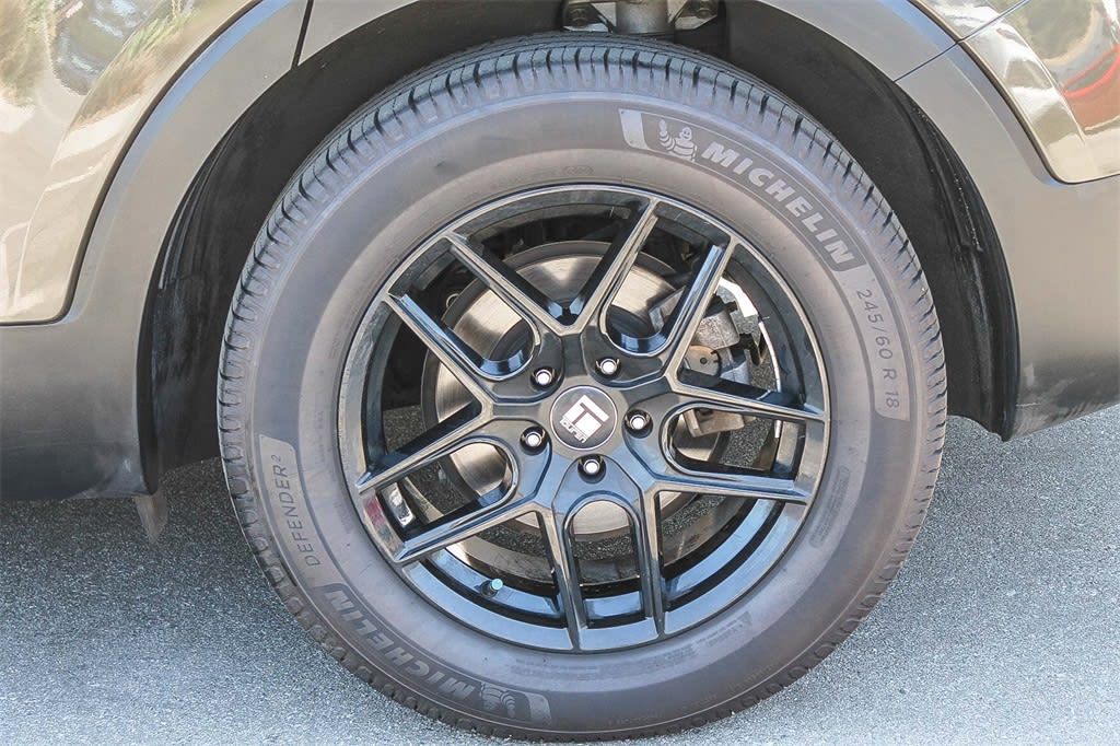 Thumbnail: 2020 Kia Telluride - 22