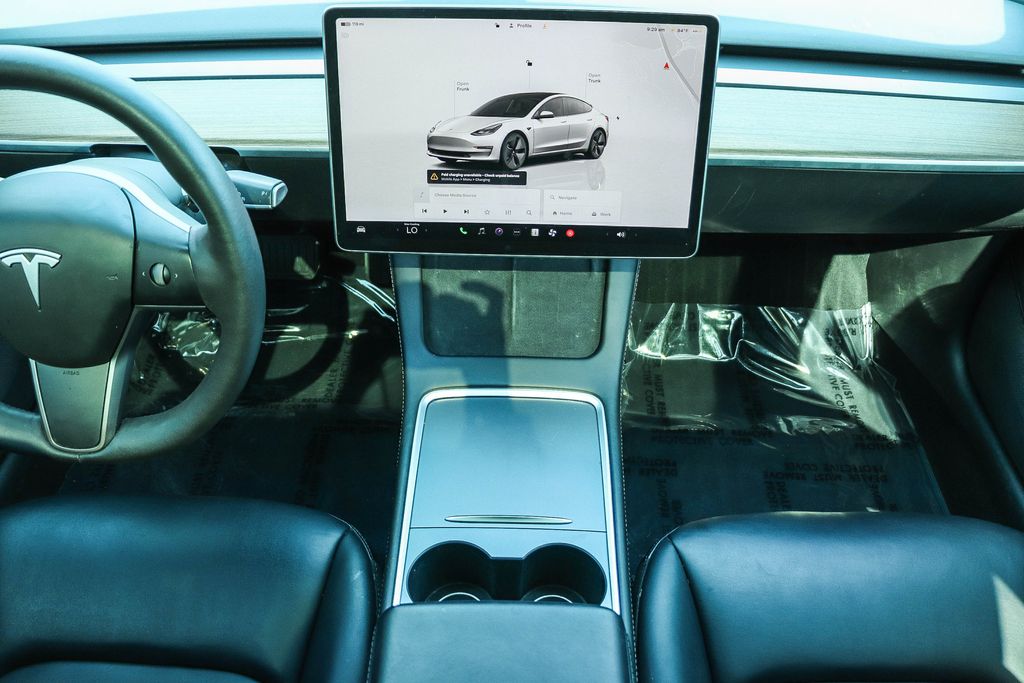 Thumbnail: 2023 Tesla Model 3 - 7