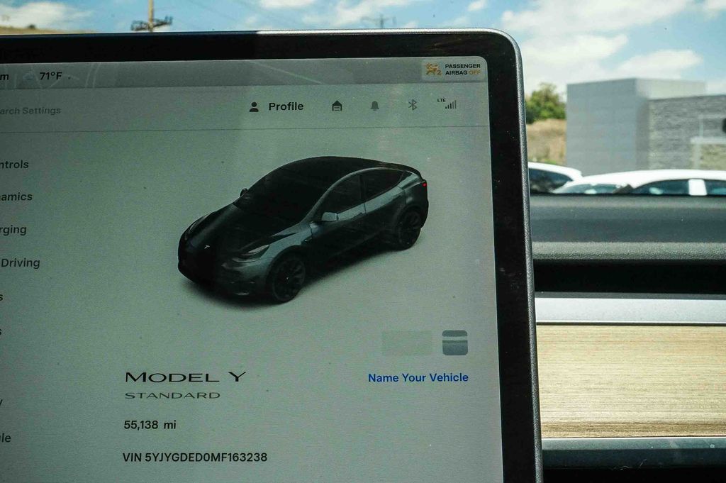 Thumbnail: 2021 Tesla Model Y - 25