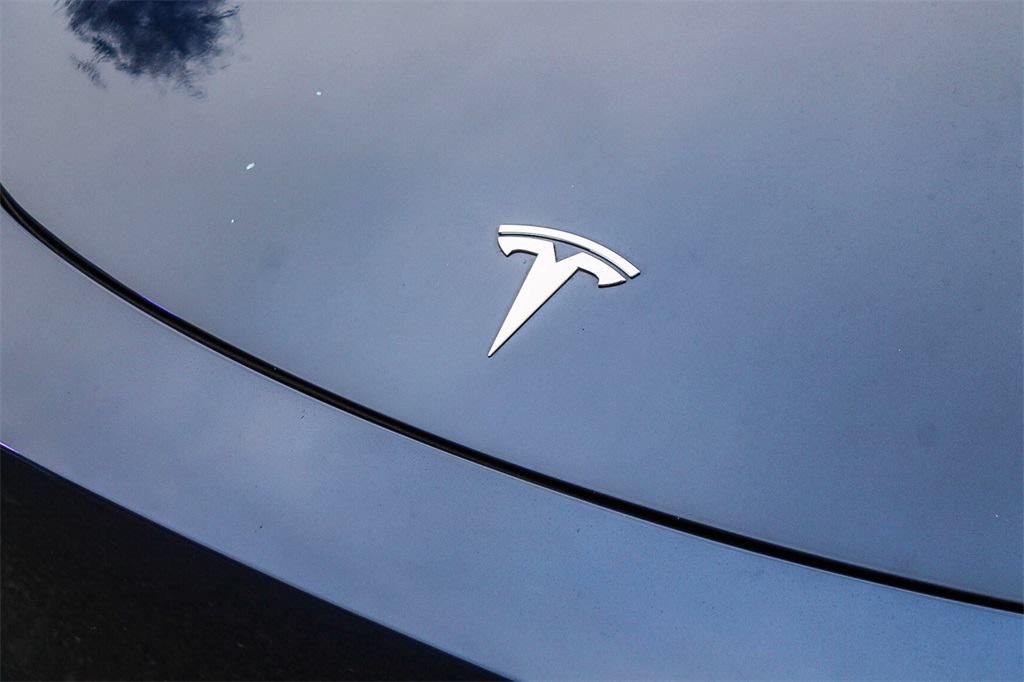 2021 Tesla Model Y Long Range 6