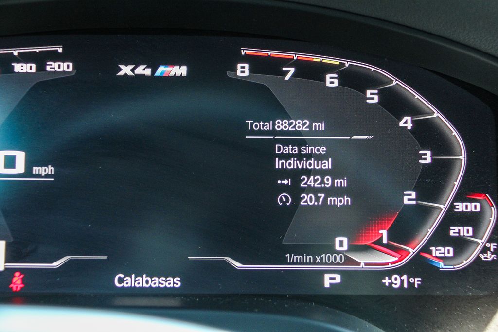 Thumbnail: 2021 BMW X4 - 14