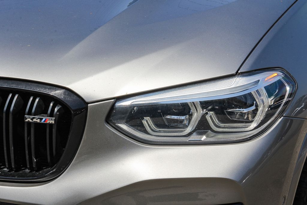 Thumbnail: 2021 BMW X4 - 19