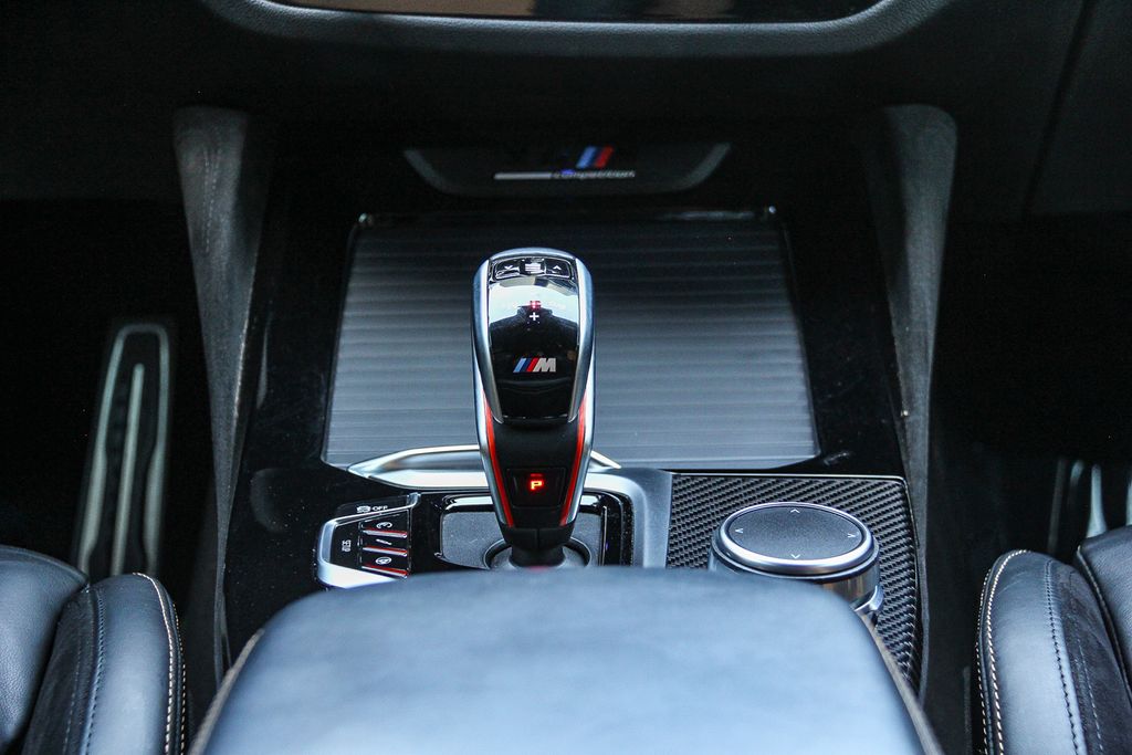 Thumbnail: 2021 BMW X4 - 13