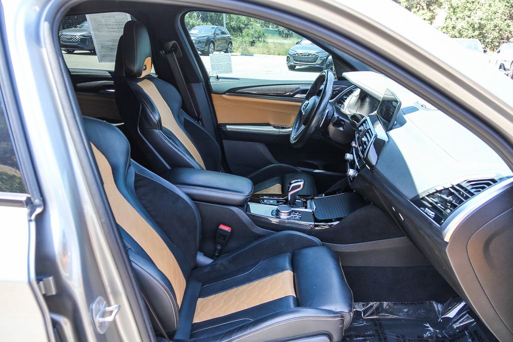 Thumbnail: 2021 BMW X4 - 9