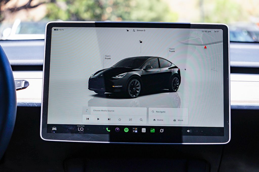 Thumbnail: 2025 Tesla Model Y - 12