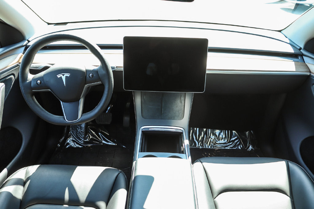 Thumbnail: 2023 Tesla Model Y - 2