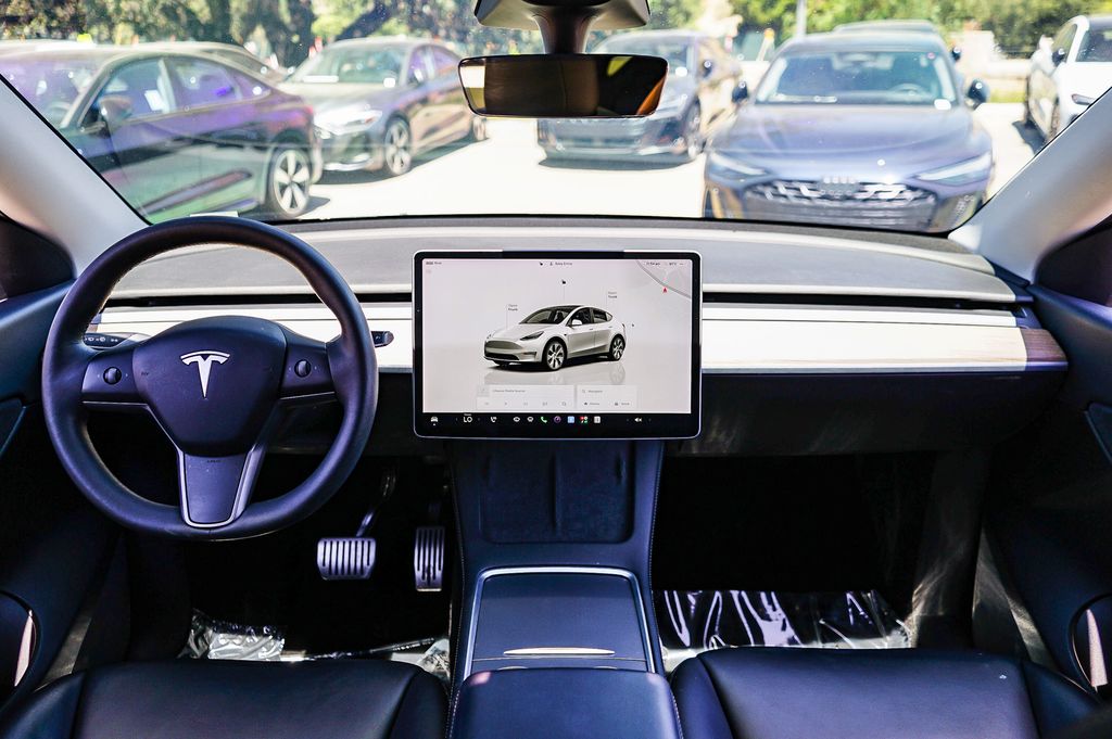 Thumbnail: 2022 Tesla Model Y - 2