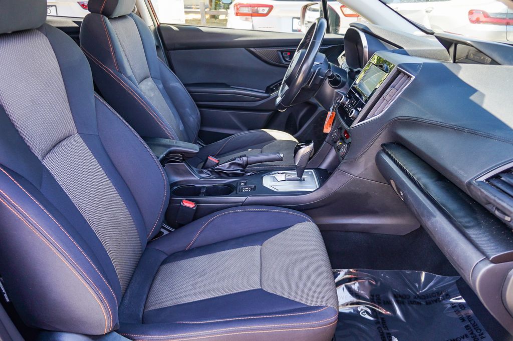 Thumbnail: 2018 Subaru Crosstrek - 10