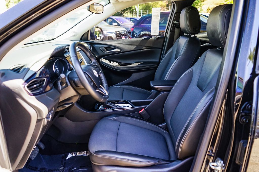 Thumbnail: 2023 Buick Encore GX - 9