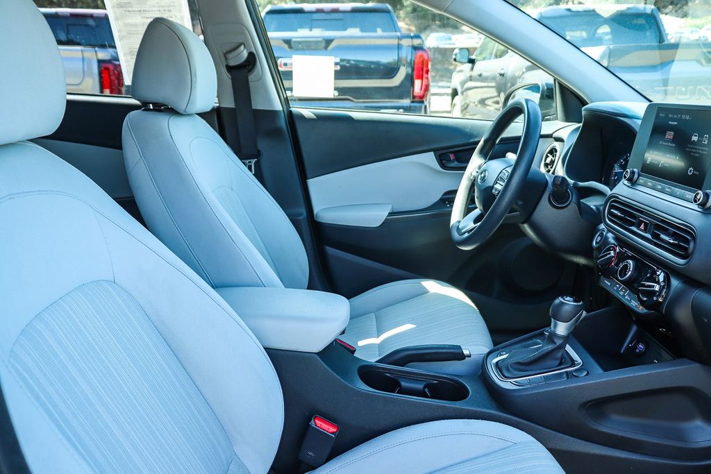Thumbnail: 2023 Hyundai Kona - 9