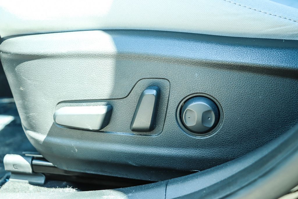Thumbnail: 2023 Hyundai Kona - 22