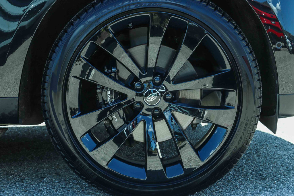 Thumbnail: 2023 Land Rover Range Rover Sport - 5