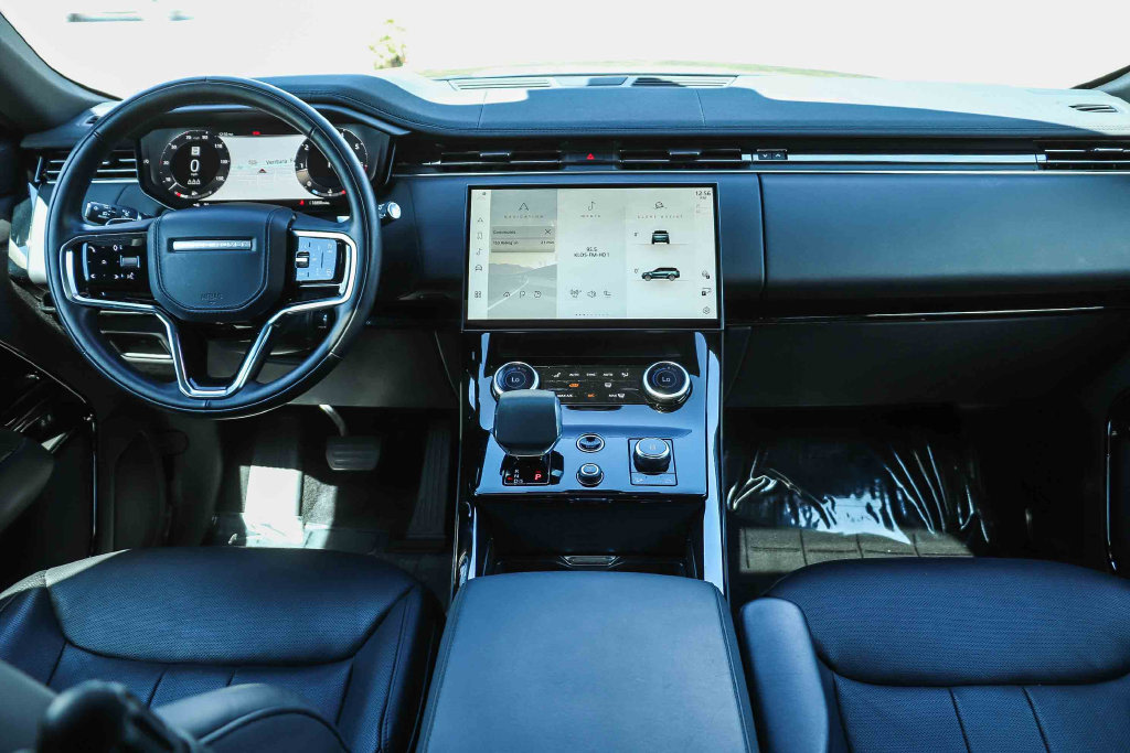 Thumbnail: 2023 Land Rover Range Rover Sport - 2