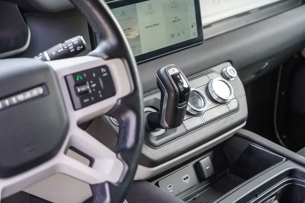 Thumbnail: 2023 Land Rover Defender - 12