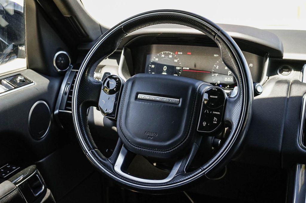 Thumbnail: 2022 Land Rover Range Rover Sport - 9