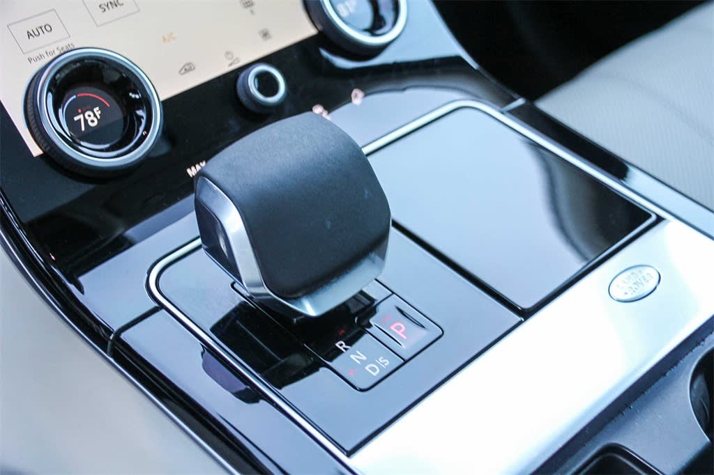 Thumbnail: 2021 Land Rover Range Rover Velar - 24