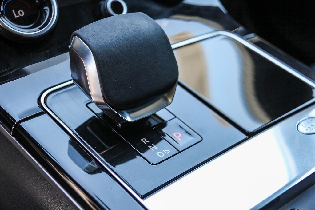 Thumbnail: 2023 Land Rover Range Rover Velar - 23